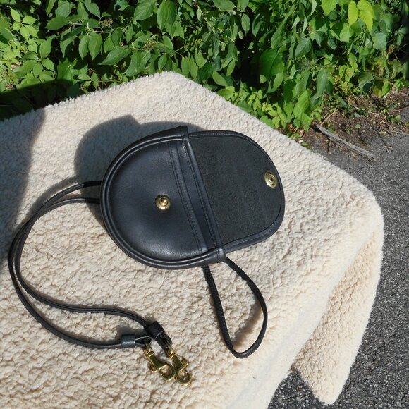 Vintage Coach NWOT Mini Belt Bag Pre 1994, 9826 in Black - Picture 6 of 10